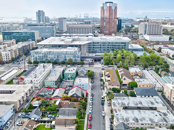 326 Daisy Ave Long Beach-007