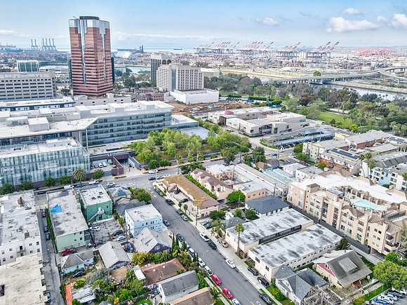 326 Daisy Ave Long Beach-009
