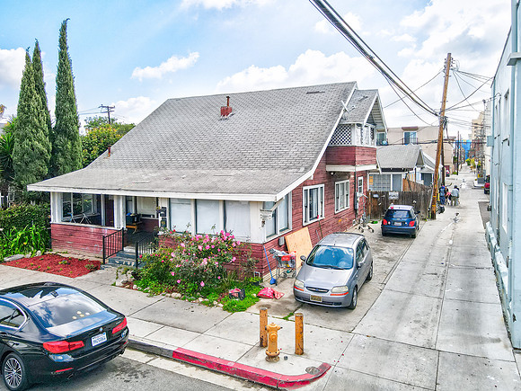 326 Daisy Ave Long Beach-018