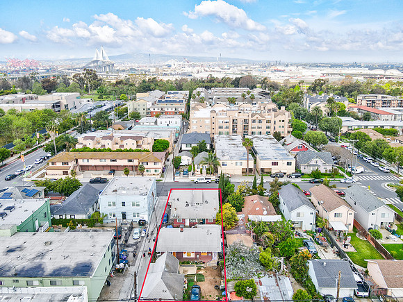 326 Daisy Ave Long Beach-022