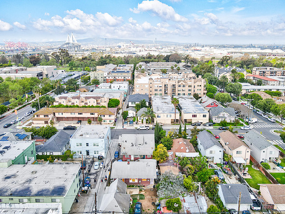 326 Daisy Ave Long Beach-023
