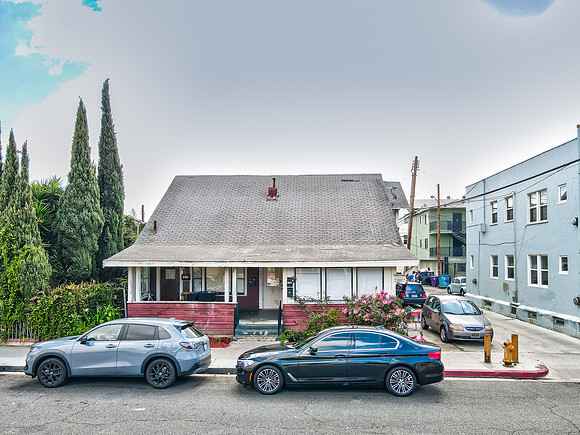 326 Daisy Ave Long Beach-025