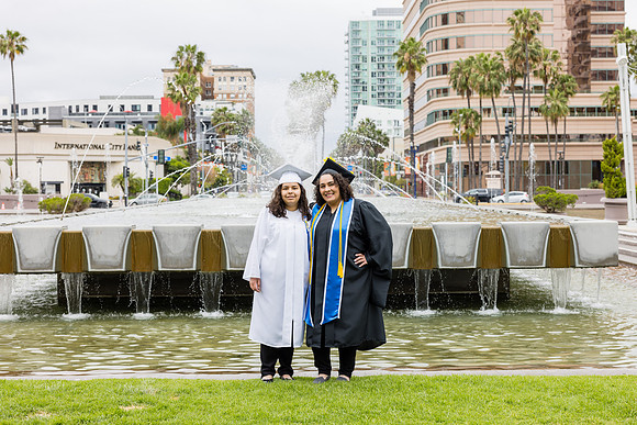 Grad Photographer Long Beach Ca-075