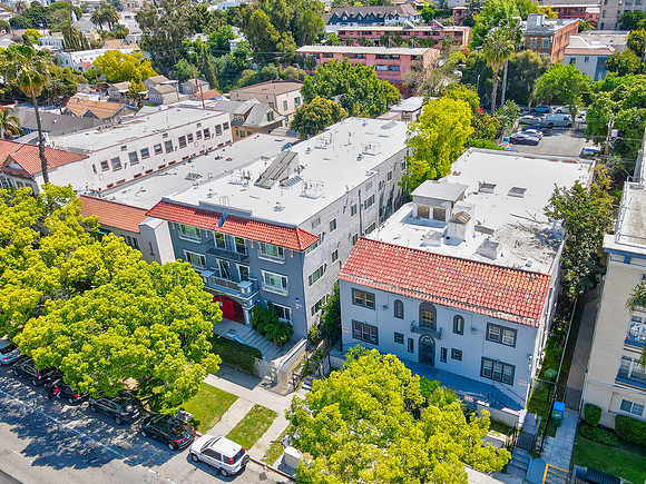 446 S Rampart Blvd-024