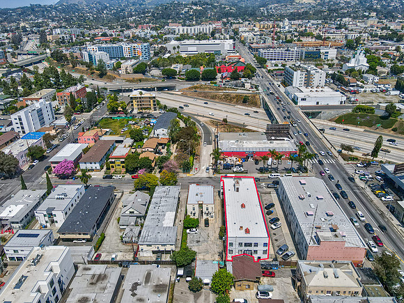 5510 Lexington Ave-010