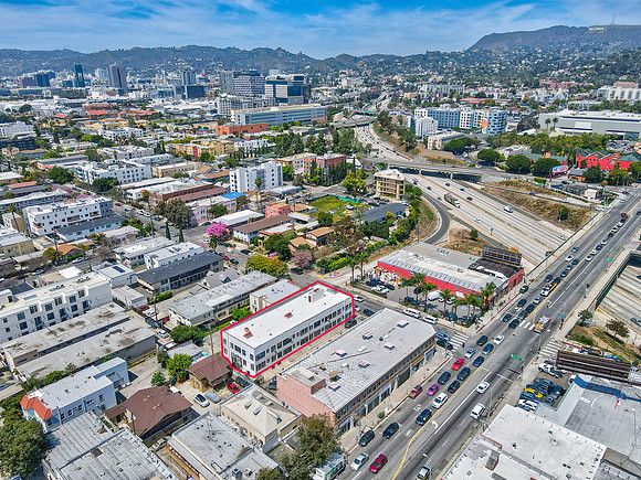 5510 Lexington Ave-012