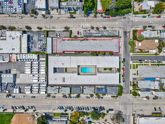 6454 Lexington Ave-014