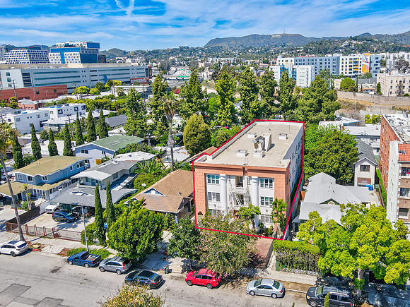 5617 La Mirada Ave-002