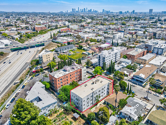 5617 La Mirada Ave-021