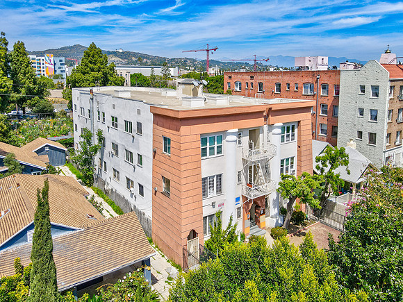 5617 La Mirada Ave-026