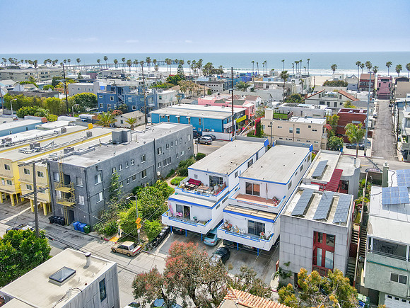 2418 Pacific Ave Drone-037