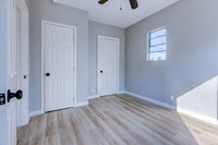 187 W 41st St -017