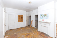 1444 W 22nd St-006