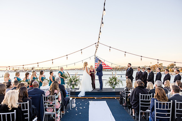 Wedding Photos Endless Dreams - City Experiences By Hornblower-436
