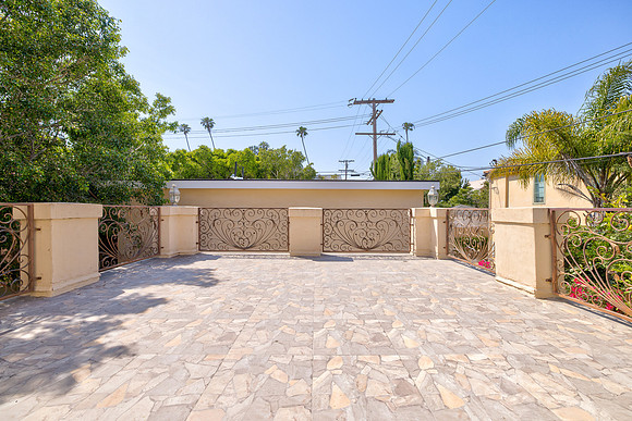 12219 Darlington Ave-Exterior-002