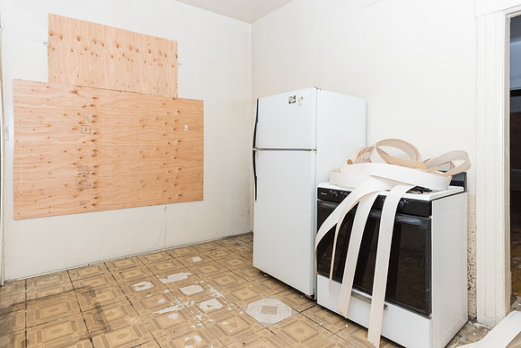 1444 W 22nd St-013