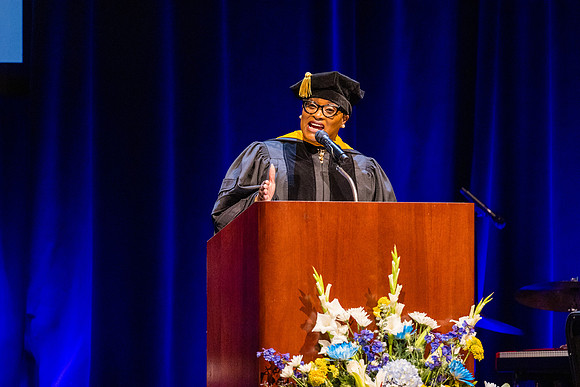 Grad Photographer Long Beach Ca-101