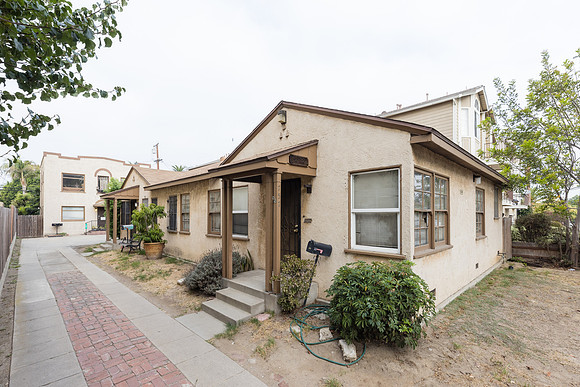 751 St Louis Ave-013