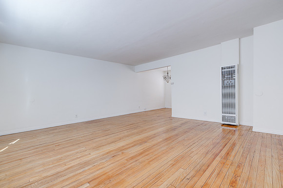 2011 Cedar Ave Long Beach Interior-006