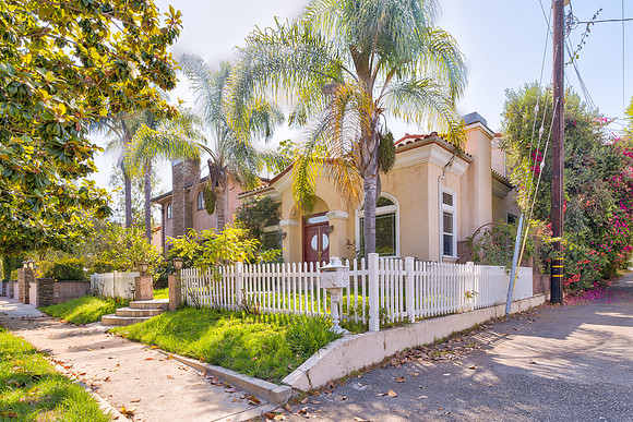12219 Darlington Ave-Exterior-026