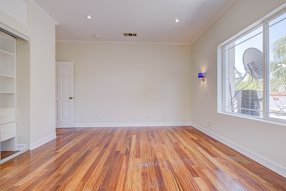12219 Darlington Ave-Interior-063