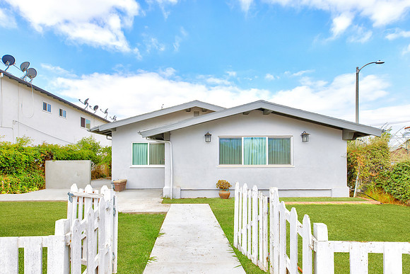 1503 3rd Ave with grass