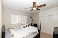 3520 Elm Ave-004