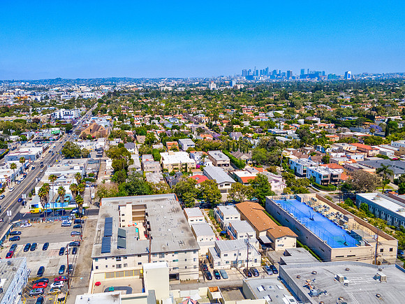617 N Sycamore Ave Drone-020