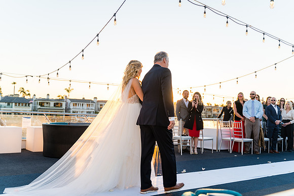Wedding Photos Endless Dreams - City Experiences By Hornblower-384