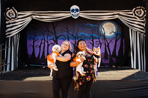 Mr. Bones Culver City Halloween Photographer-176