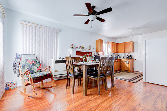 535 W Olive St Inglewood-031