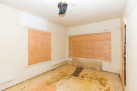1444 W 22nd St-003