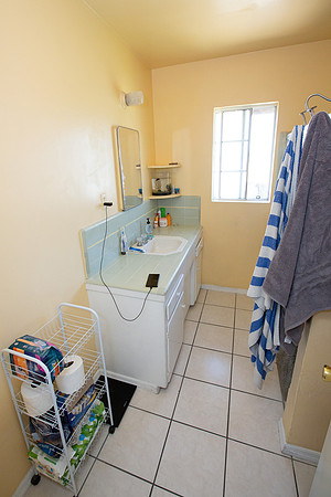 532 S Flower St-83