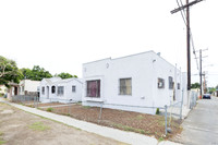 8715 Hooper Ave--004