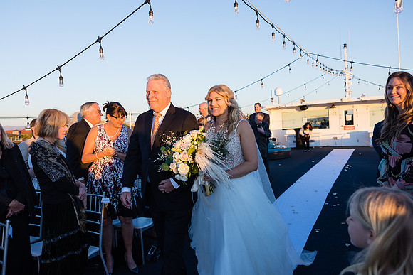 Wedding Photos Endless Dreams - City Experiences By Hornblower-391