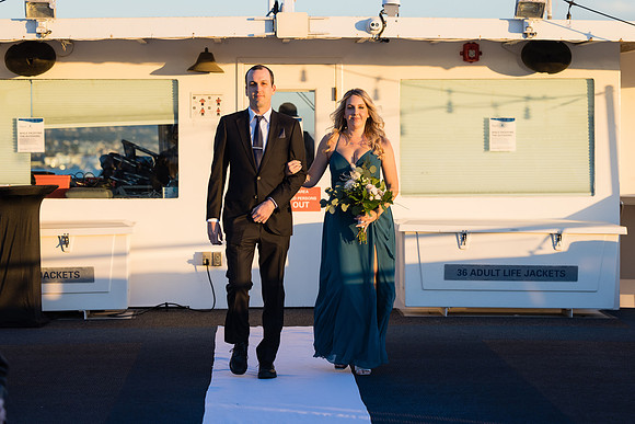 Wedding Photos Endless Dreams - City Experiences By Hornblower-336