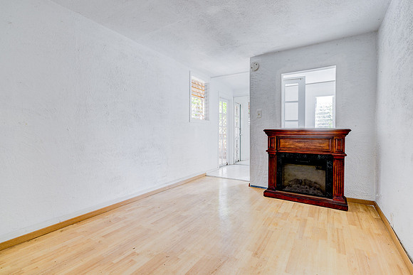 2639 Highland Ave Santa Monica Interior-050