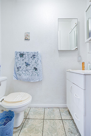 535 W Olive St Inglewood-034
