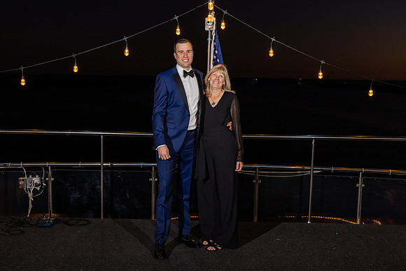 Wedding Photos Endless Dreams - City Experiences By Hornblower-639