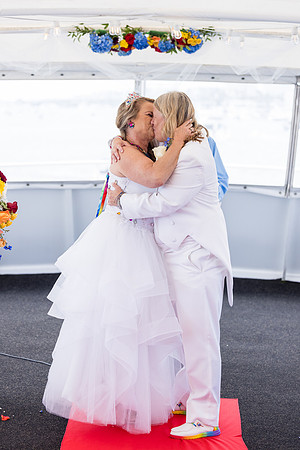 Icon Yacht Wedding - City Experiences Wedding-136