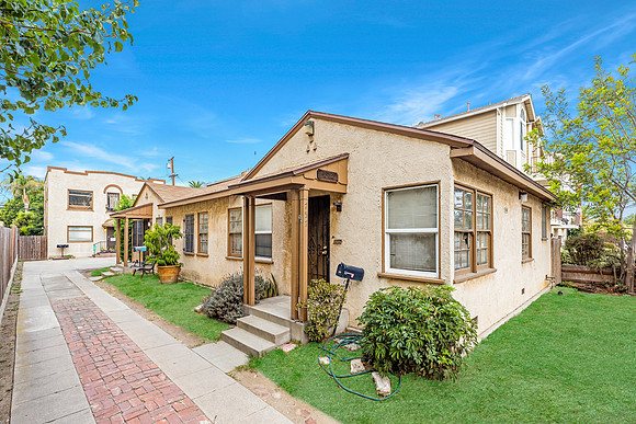 751 St Louis Ave-012