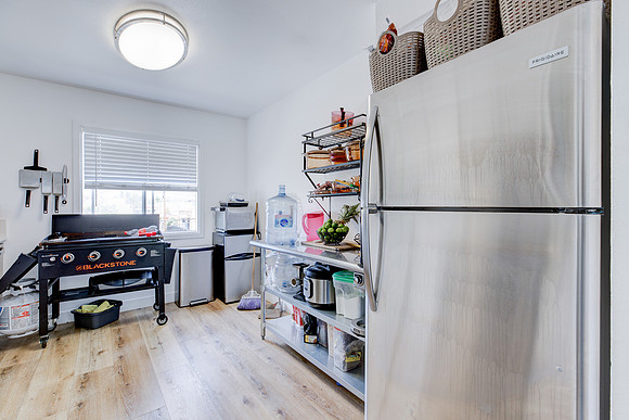 1720 Cerritos Ave-036