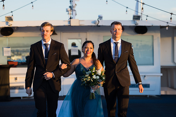 Wedding Photos Endless Dreams - City Experiences By Hornblower-351