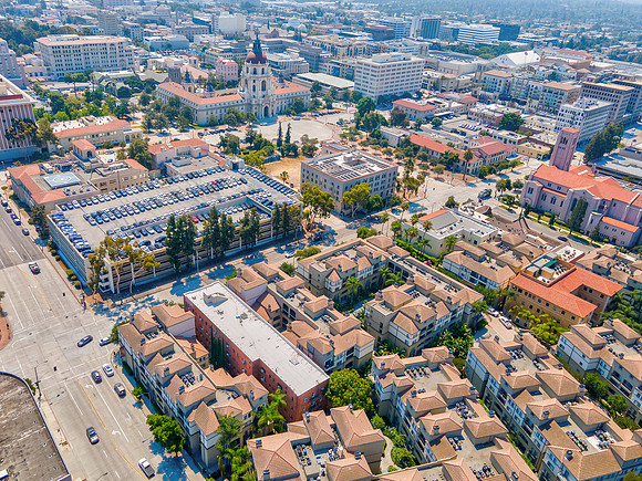 189 N Marengo-020