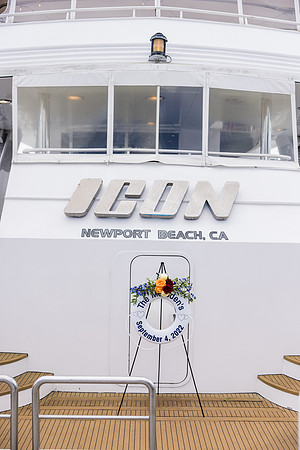 Icon Yacht Wedding - City Experiences Wedding-7