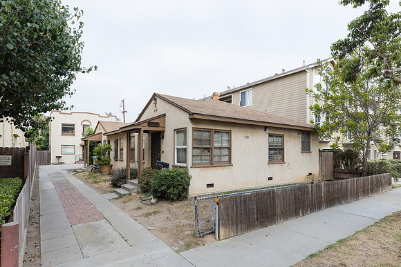 751 St Louis Ave-002
