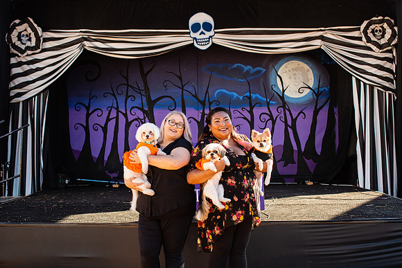 Mr. Bones Culver City Halloween Photographer-175
