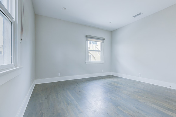 1503 3rd Ave-048