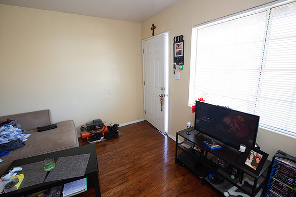 532 S Flower St-66