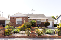 Real Estate Photographer Bellflower 10268 Muroc St-002
